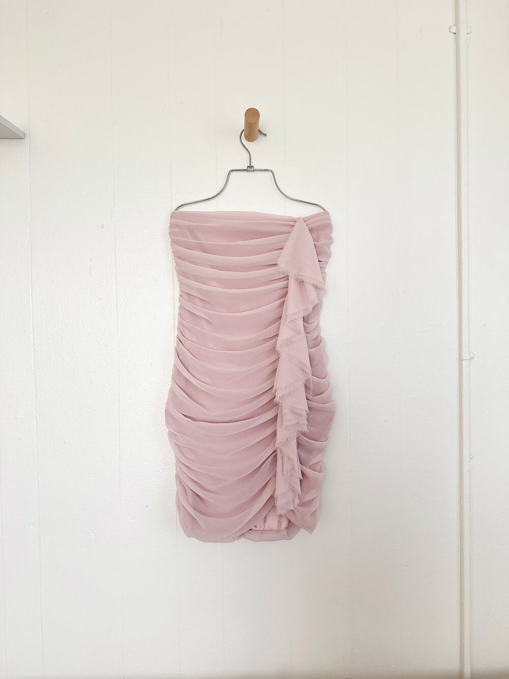 Vintage Y2K Express Blush Pink Ruffled Ruched Strapless Mini Dress 4
